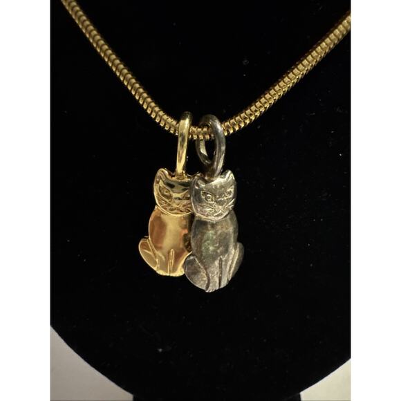 Vintage Silver-Gold Tone Cats Kitten Pendants With Long Chain Gold Necklace - Picture 1 of 8